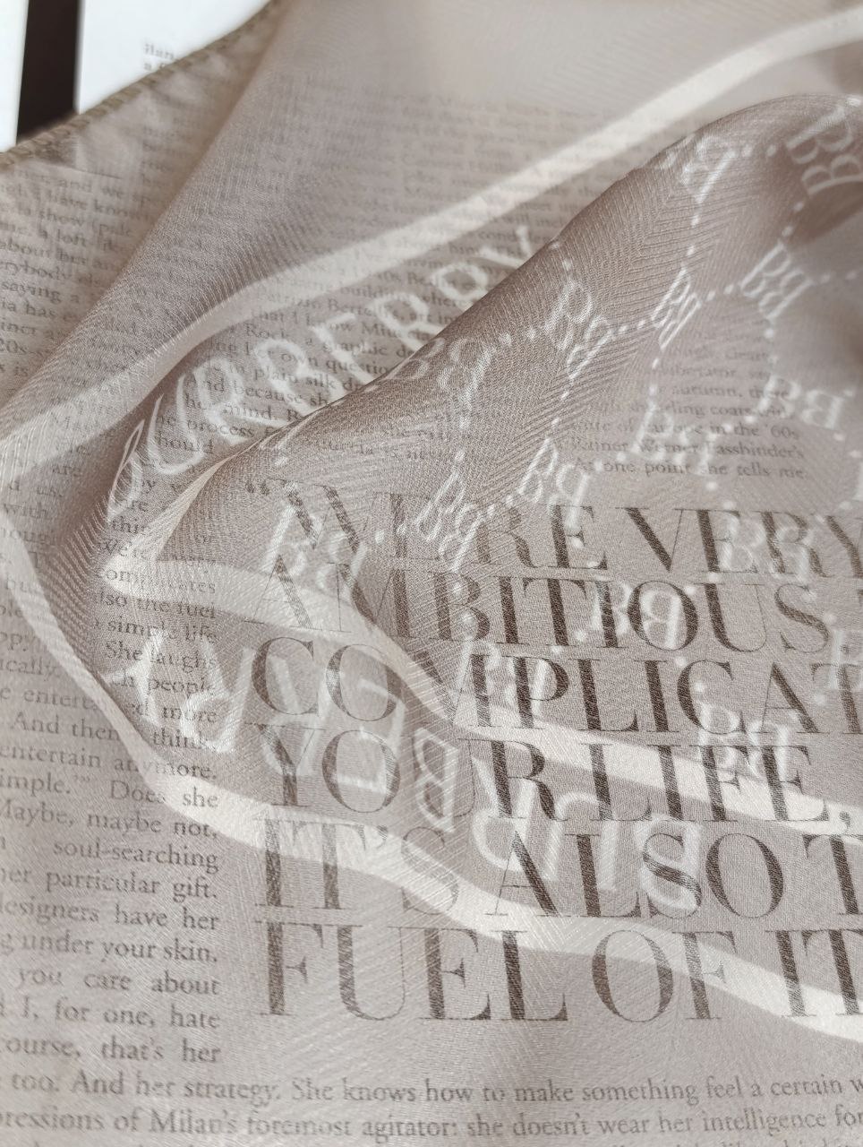 شال حریر پک کرم بسته10طرحی کد sh60 (عمده)
