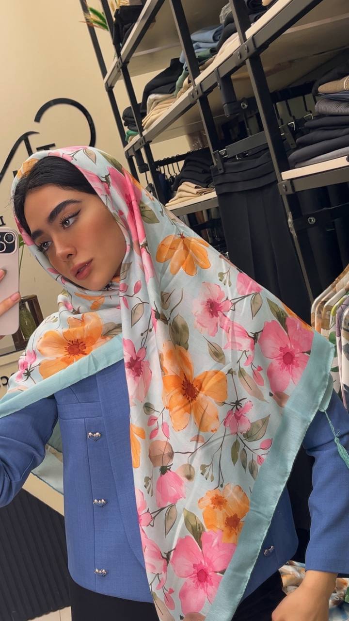 روسری نخی طرح گل بسته6طرحی کد r89 (عمده)