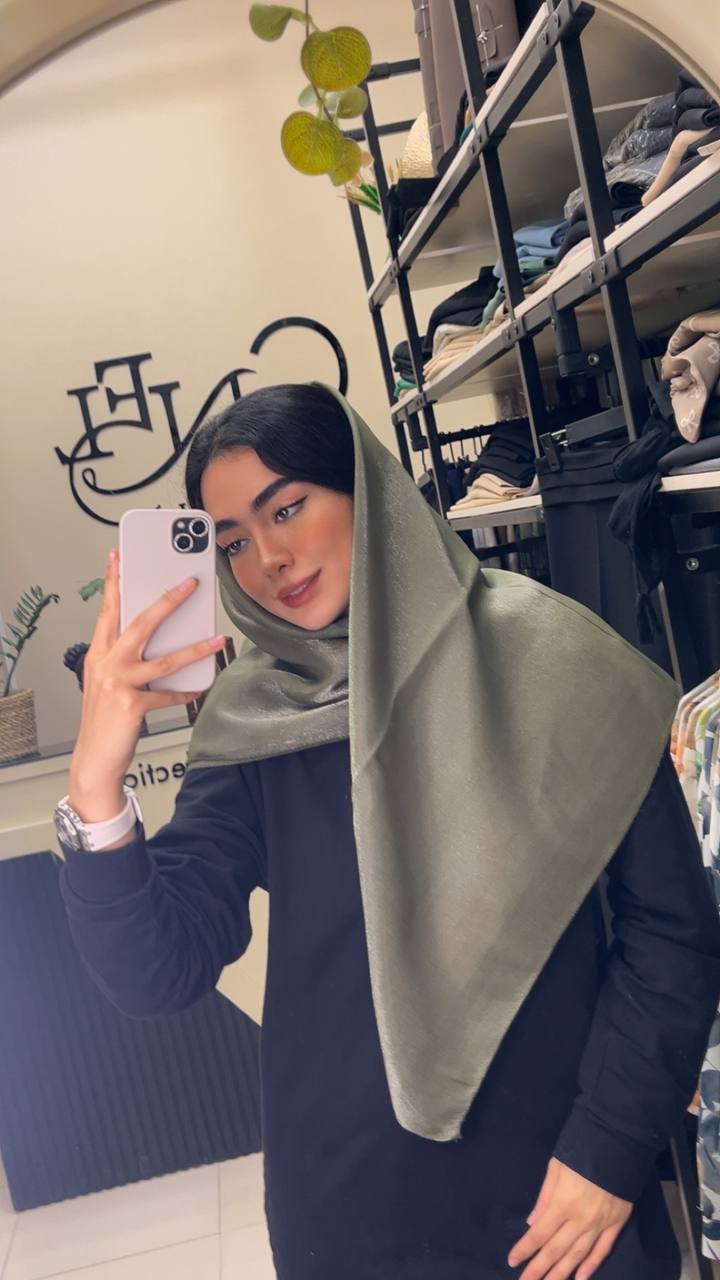 روسری ژان ژان بسته8رنگی کد rm19 (عمده)
