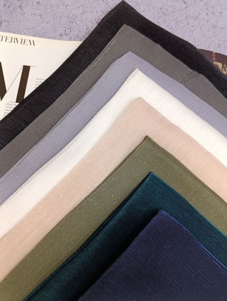 روسری ژان ژان بسته8رنگی کد rm19 (عمده)
