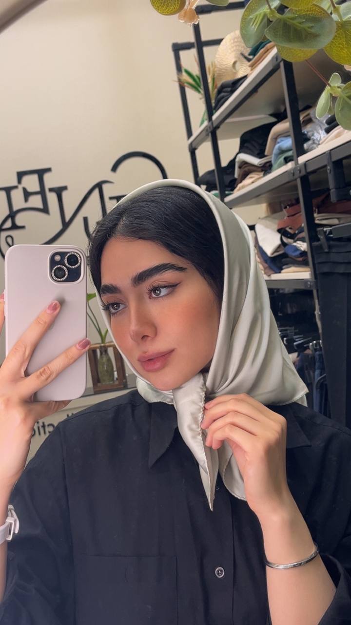 مینی اسکارف ساتن بسته10رنگی کد m5 (عمده)
