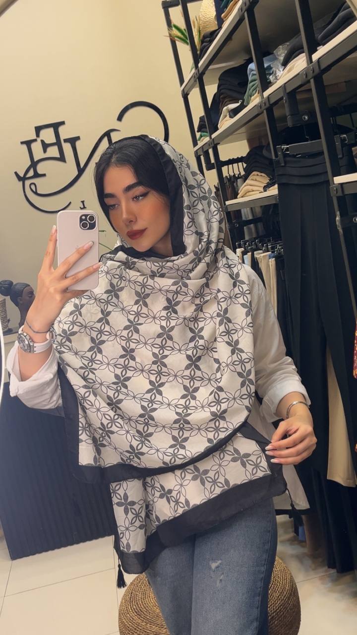 شال چاپی پک سفیدمشکی بسته10طرحی کد sh61 (عمده)

