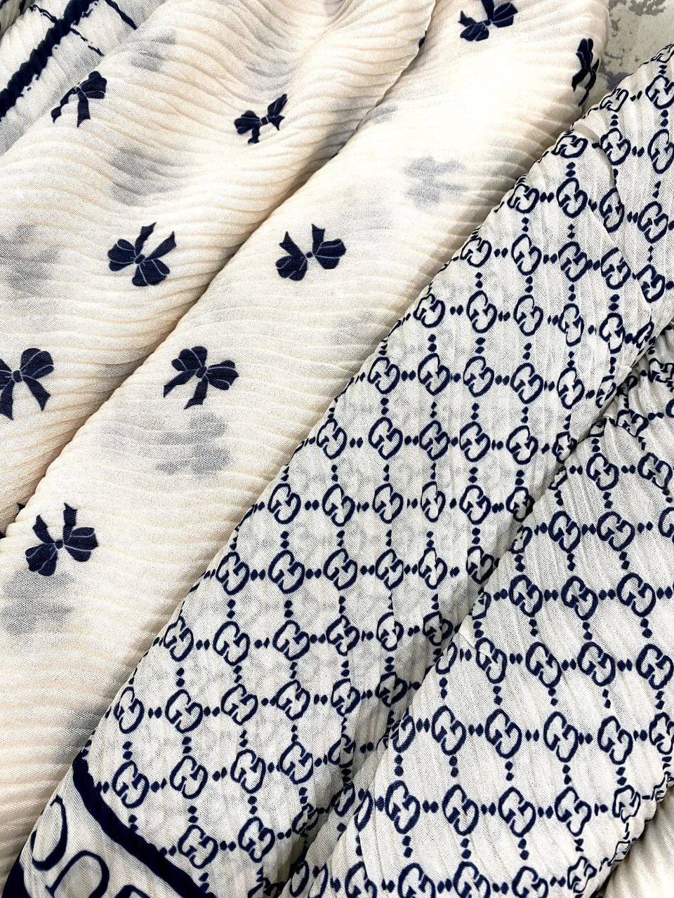 شال پلیسه پک سرمه ای بسته10طرحی کد sp53 (عمده)
