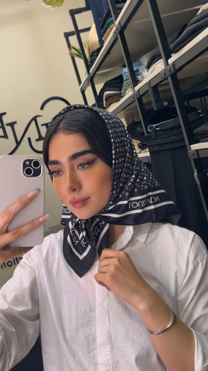 مینی اسکارف ابریشم توییل پک سفیدمشکی بسته6طرحی کد mt40 (عمده)
