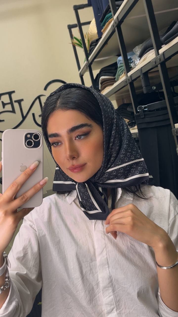 مینی اسکارف ابریشم توییل پک سفیدمشکی بسته6طرحی کد mt40 (عمده)
