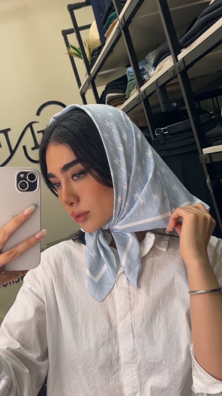 مینی اسکارف ابریشم توییل پک ابی روشن بسته6طرحی کد mt42 (عمده)
