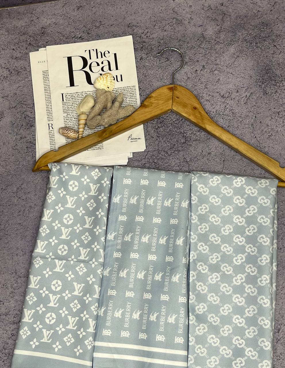 مینی اسکارف ابریشم توییل پک ابی روشن بسته6طرحی کد mt42 (عمده)
