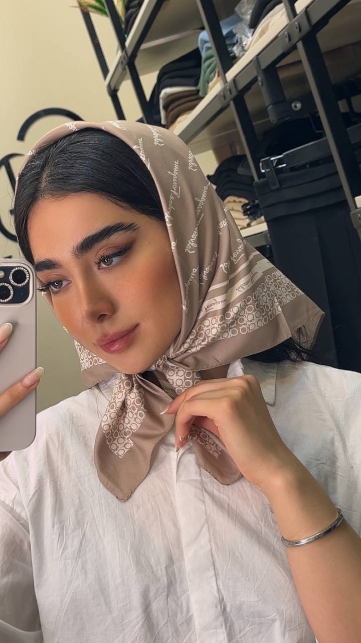 مینی اسکارف ابریشم توییل پک کرم بسته6طرحی کد mt44 (عمده)
