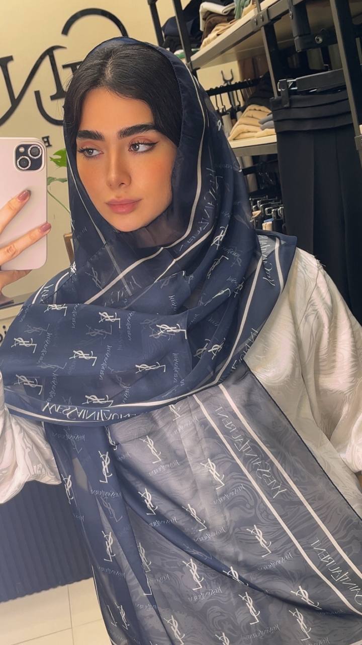 شال حریرچاپی پک سورمه ای بسته10طرحی کد sh68 (عمده)
