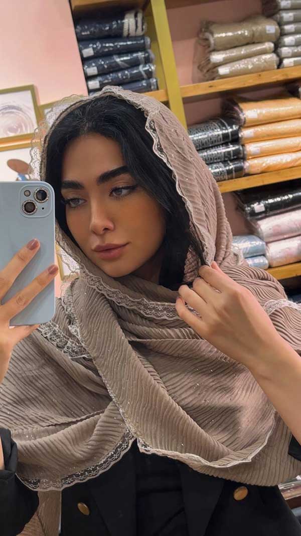 شال پلیسه اکلیلی دورگیپور بسته10رنگی کد sp58 (عمده)
