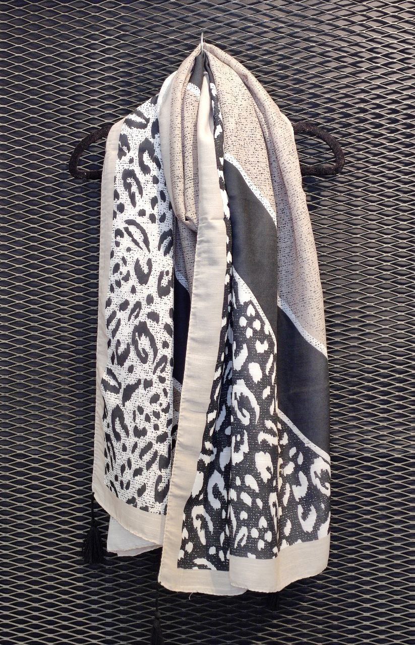 شال طرحبندی بسته10طرحی کد sh6 (عمده)
