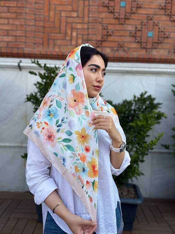 روسری کوپرا دورنگین نگین نقره ای و مشکی سری انتخابی کد rm22 (عمده)
