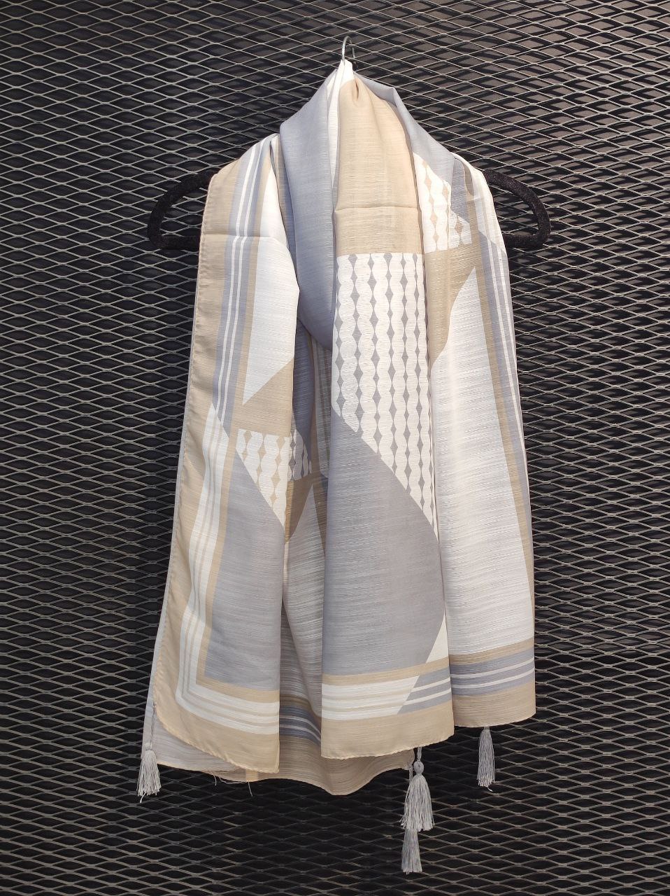 شال طرحبندی بسته10طرحی کد sh7 (عمده)
