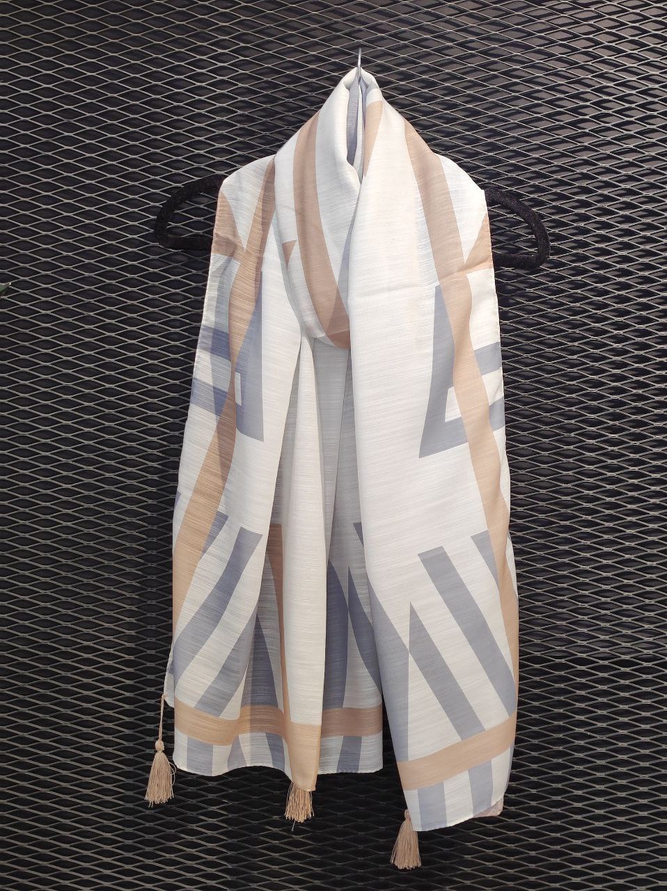 شال طرحبندی بسته10طرحی کد sh7 (عمده)
