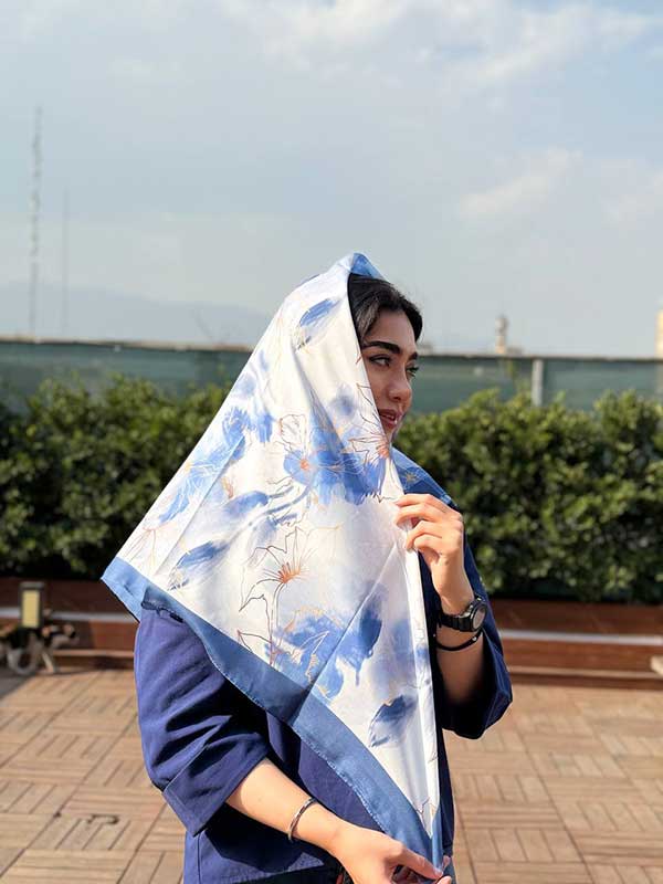 روسری نخی ابرنگی پک ابی بسته8طرحی کد r93 (عمده)
