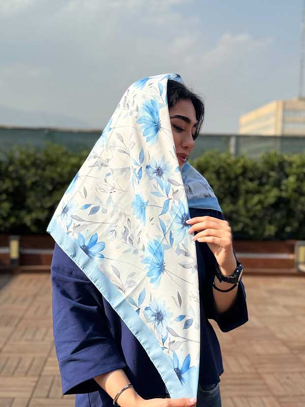 روسری نخی ابرنگی پک ابی بسته8طرحی کد r93 (عمده)
