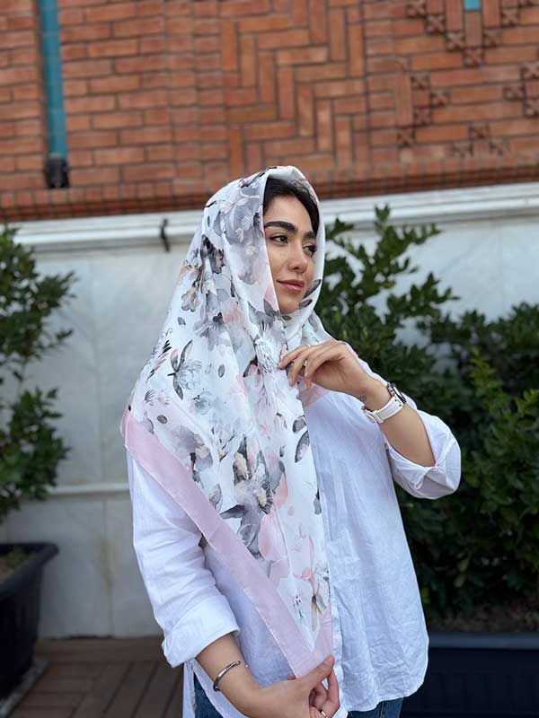 روسری نخی ابرنگی پک صورتی بسته8طرحی کد r98 (عمده)
