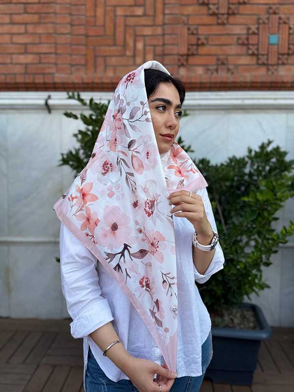 روسری نخی ابرنگی پک صورتی بسته8طرحی کد r98 (عمده)
