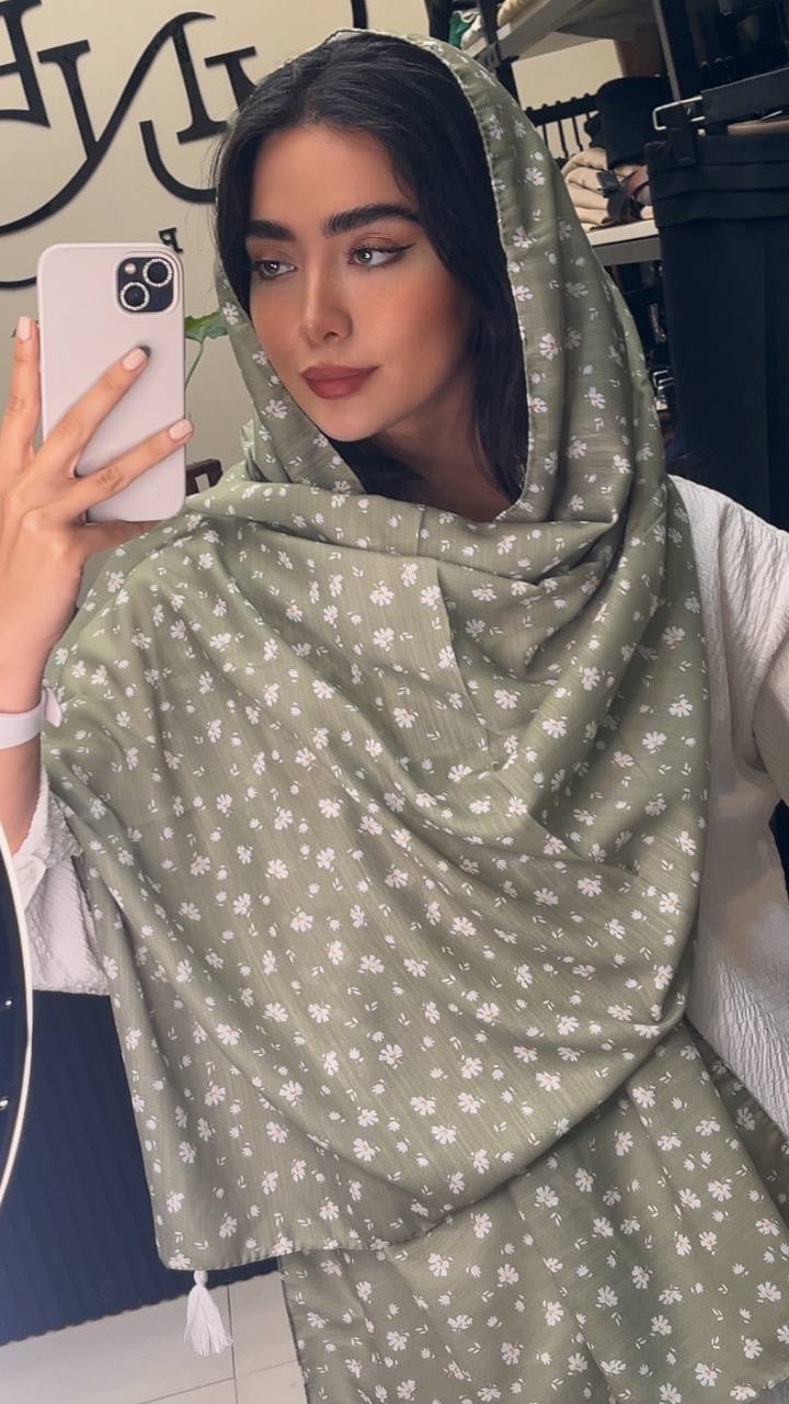 شال چاپی پک گل بسته10طرحی کد sh53 (عمده)