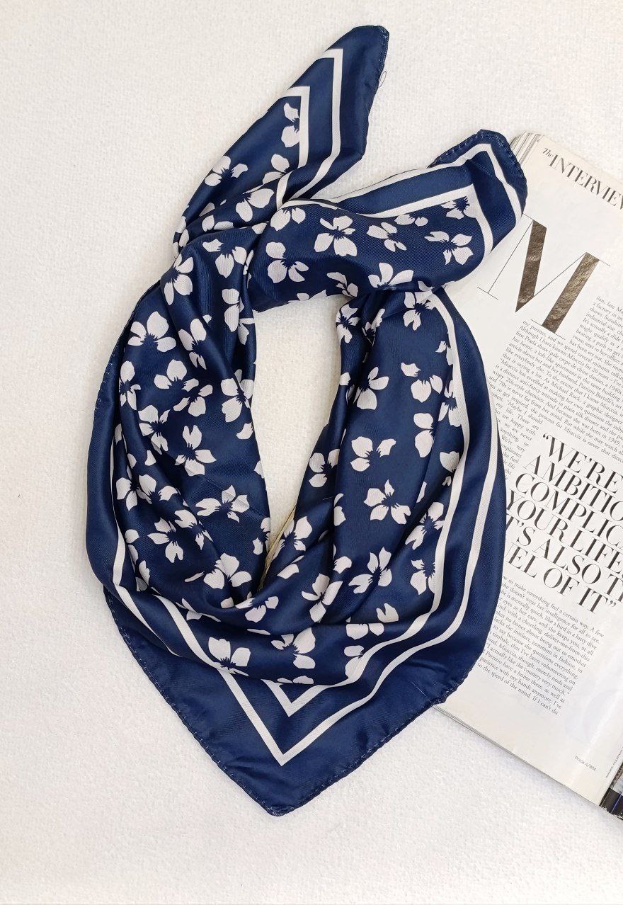 مینی اسکارف ابریشم توییل پک سرمه ای بسته10طرحی کد mt52 (عمده)
