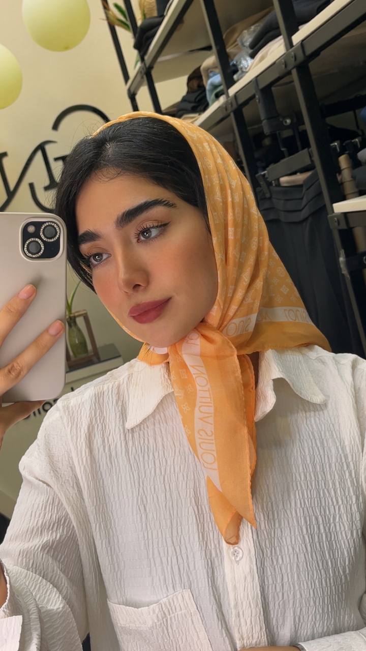 مینی اسکارف پک پرتقالی بسته10طرحی کد mt54 (عمده)
