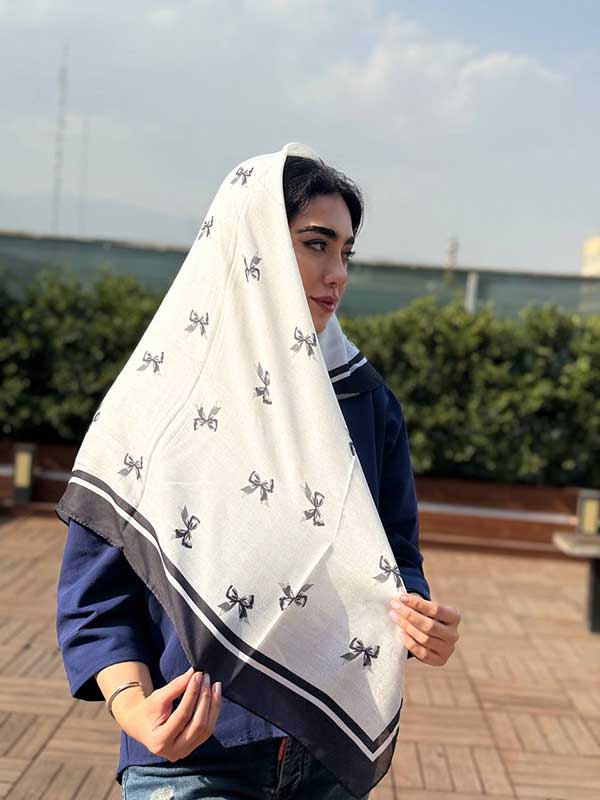 روسری نخی پک سفیدمشکی بسته8طرحی کد r100 (عمده)
