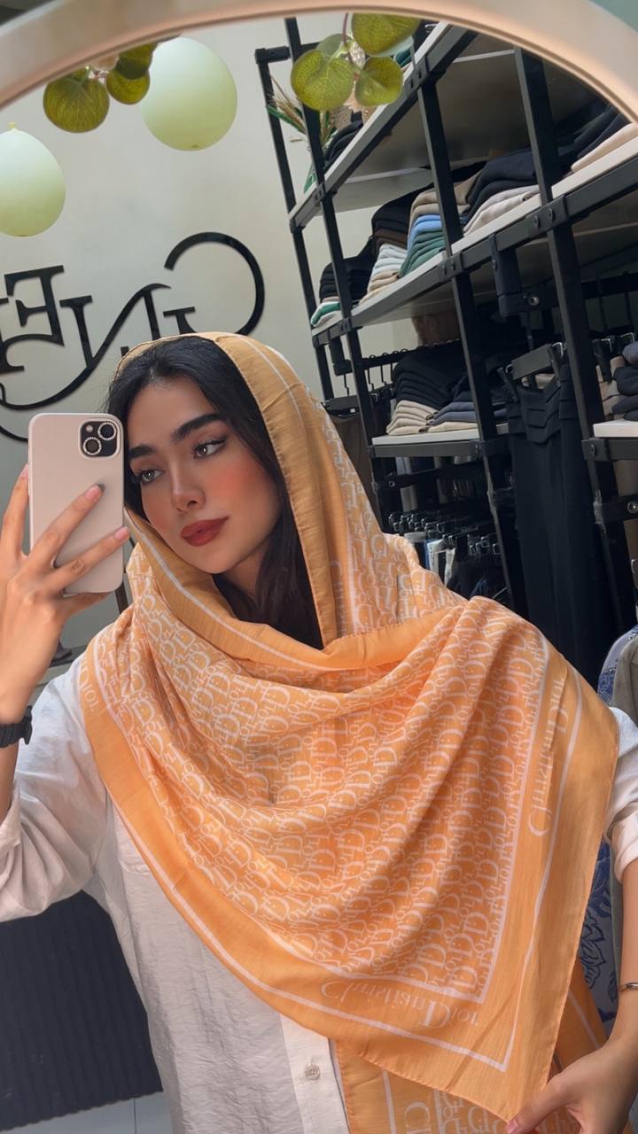 شال چاپی پک پرتقالی بسته10طرحی کد sh75 (عمده)
