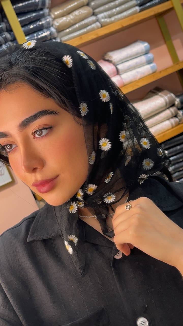 مینی اسکارف توری گلدوزی بسته3طرحی کد mm21 (عمده)
