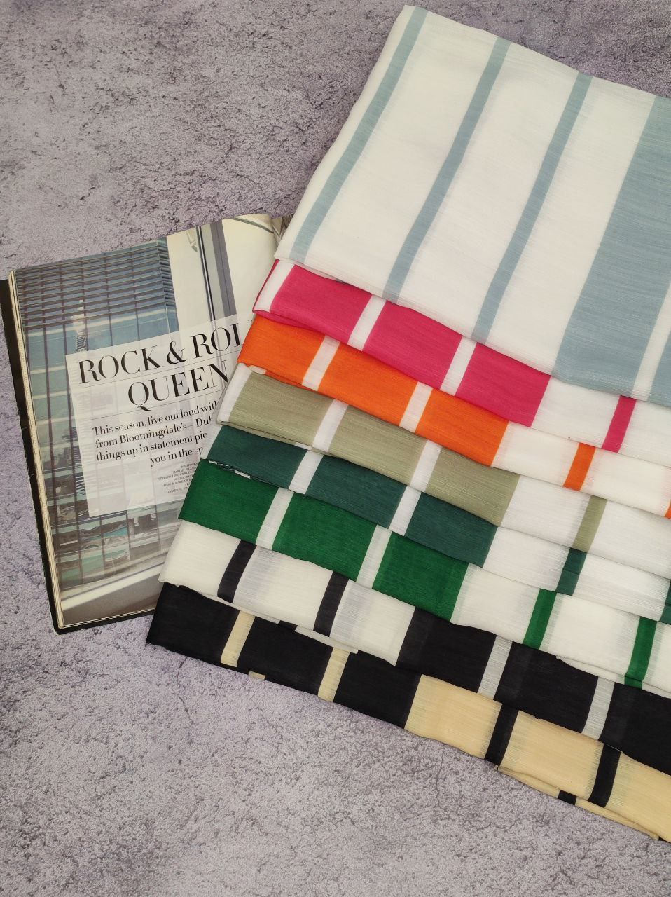 شال طرحدار بسته8رنگی کد sh11 (عمده)
