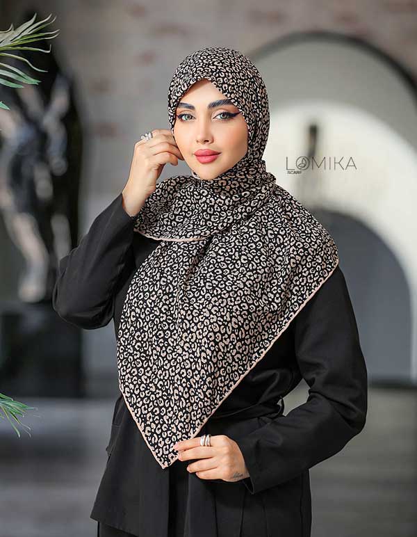 روسری چاپ خیس پک مشکی کرم بسته12طرحی کد r106 (عمده)
