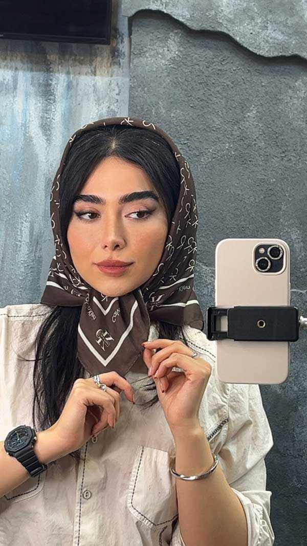 مینی اسکارف پک قهوه ای بسته10طرحی کد mt60 (عمده)
