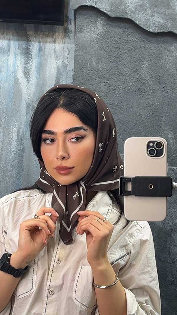 مینی اسکارف پک قهوه ای بسته10طرحی کد mt60 (عمده)
