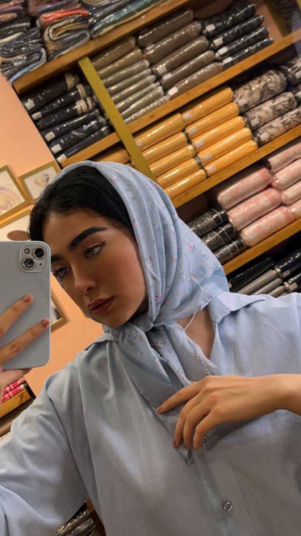 مینی اسکارف پک ابی روشن بسته10طرحی کد mt65 (عمده)
