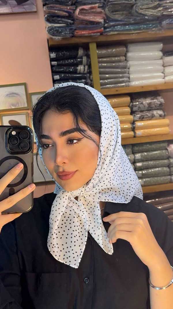 مینی اسکارف خالخالی بسته10رنگی کد mt66 (عمده)
