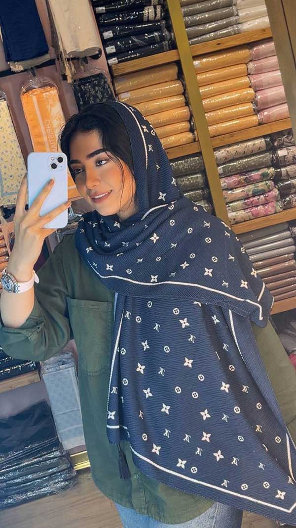 شال پلیسه پک سورمه ای بسته10طرحی کد sp74 (عمده)
