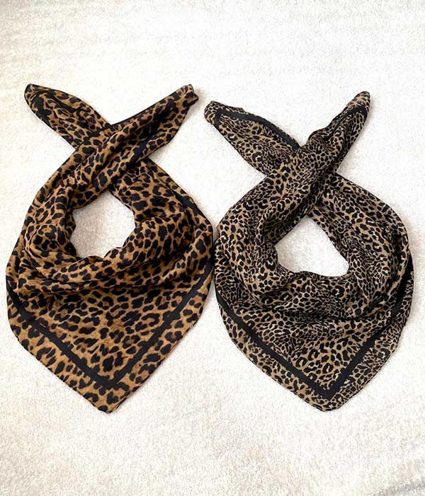 روسری پلنگی
