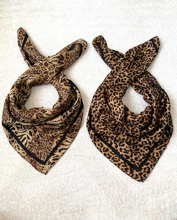 روسری پلنگی
