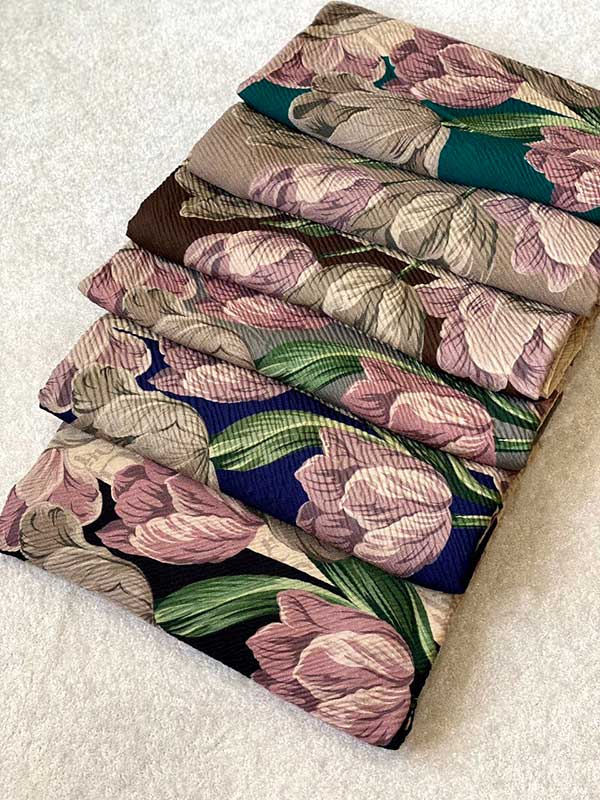 روسری پلیسه پاییزه بسته6رنگی کد r118 (عمده)
