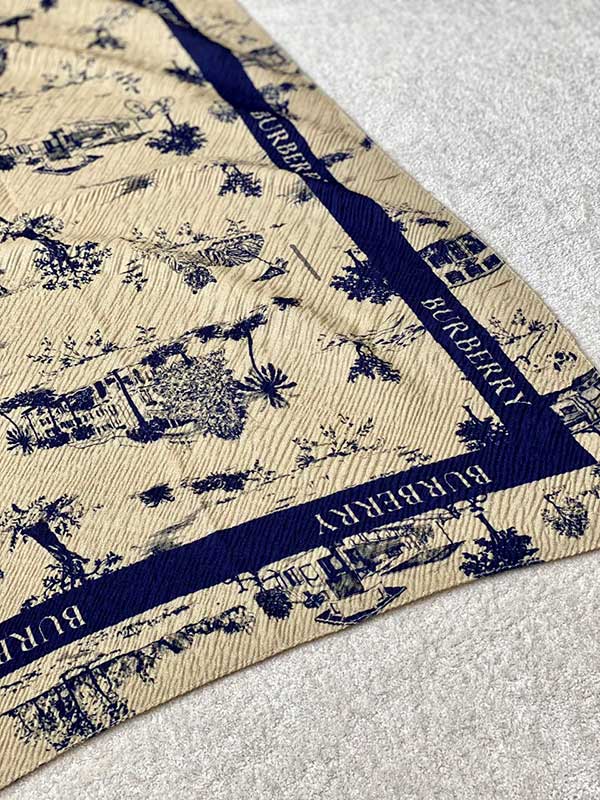 روسری پلیسه بسته2رنگی کد r124 (عمده)
