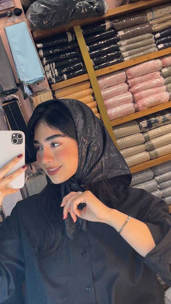 خرید مینی اسکارف مشکی مجلسی بسته ۶ عددی | فروش عمده مینی اسکارف شیک و باکیفیت
