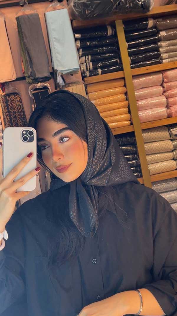 خرید مینی اسکارف مشکی مجلسی بسته ۶ عددی | فروش عمده مینی اسکارف شیک و باکیفیت
