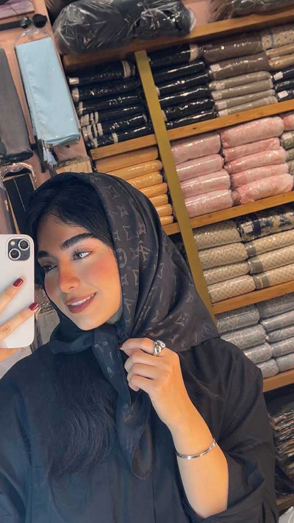 خرید مینی اسکارف مشکی مجلسی بسته ۶ عددی | فروش عمده مینی اسکارف شیک و باکیفیت
