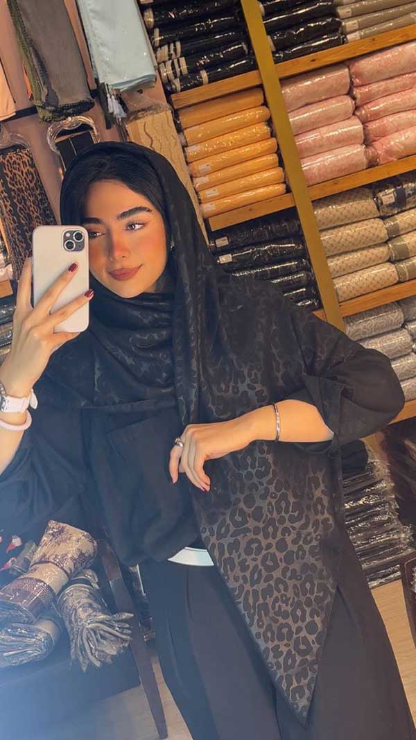 خرید روسری مشکی مجلسی طرح‌دار بسته ۳ عددی | فروش عمده روسری شیک و باکیفیت
