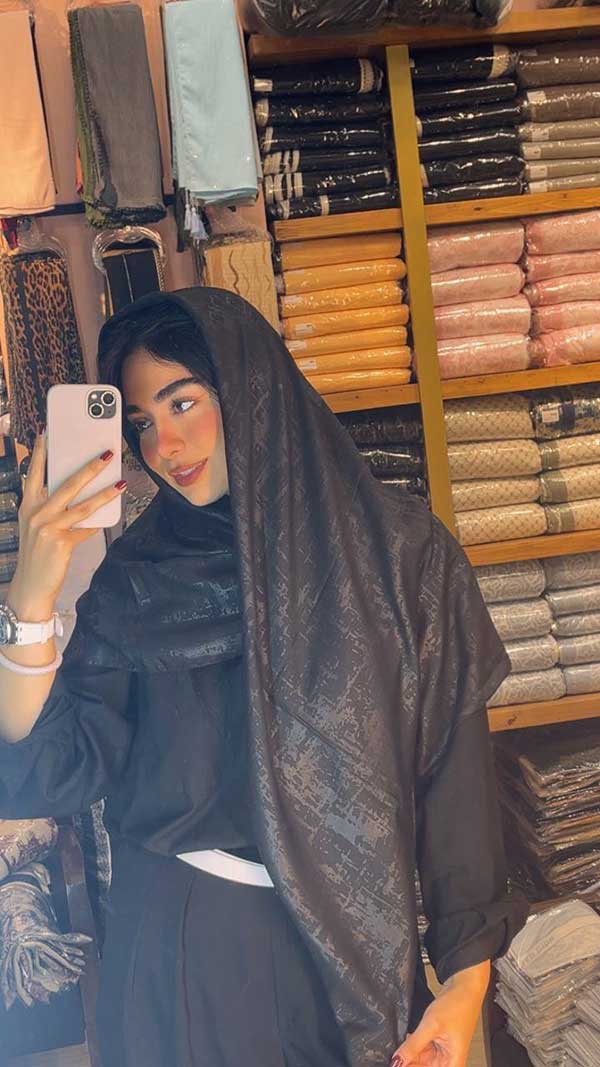 خرید روسری مشکی مجلسی طرح‌دار بسته ۳ عددی | فروش عمده روسری شیک و باکیفیت
