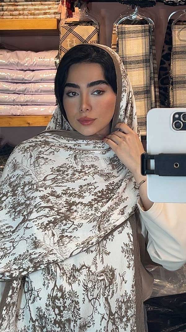 شال پلیسه پک کرم بسته10طرحی کد ps39 (عمده)
