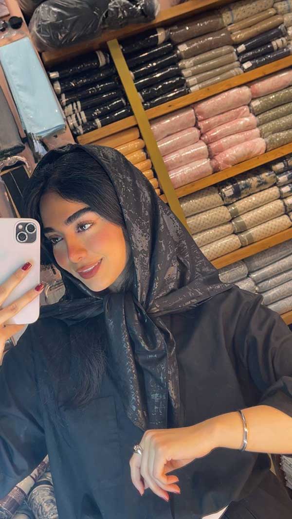 روسری مشکی مجلسی
