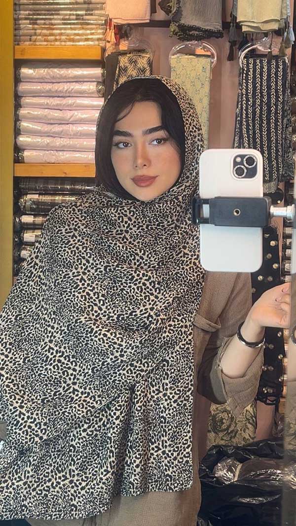 شال پلیسه پلنگی
