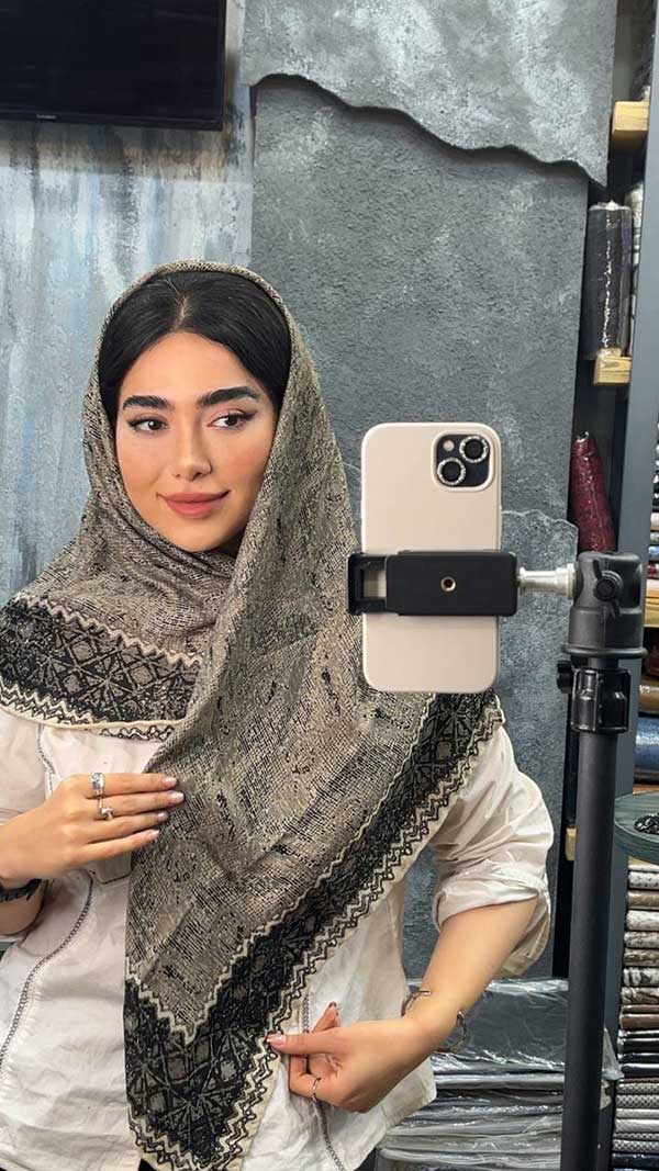 روسری چاپ خیس بسته6رنگی کد r141 (عمده)
