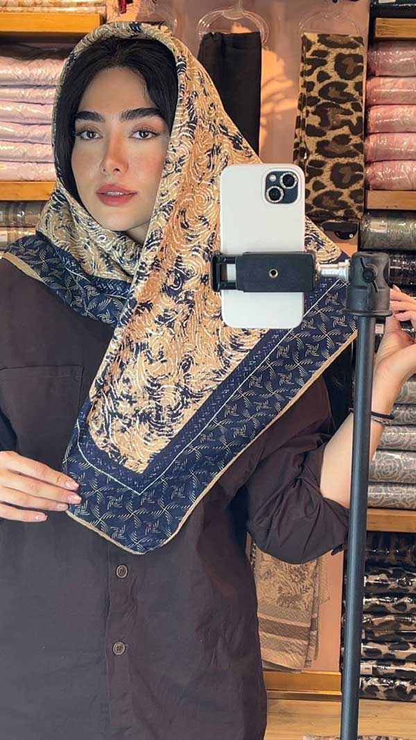 خرید عمده روسری چاپ خیس | قیمت همکاری
