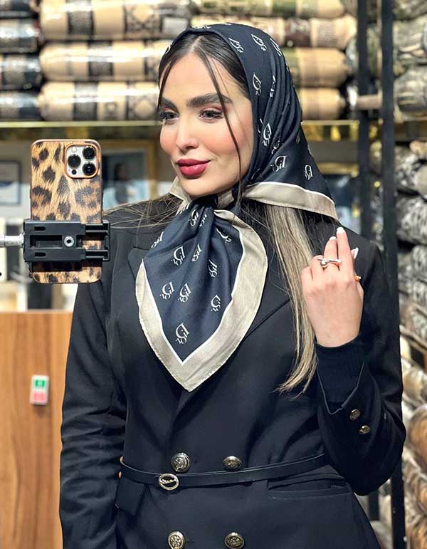 مینی اسکارف دیور بسته4رنگی کد mt88 (عمده)
